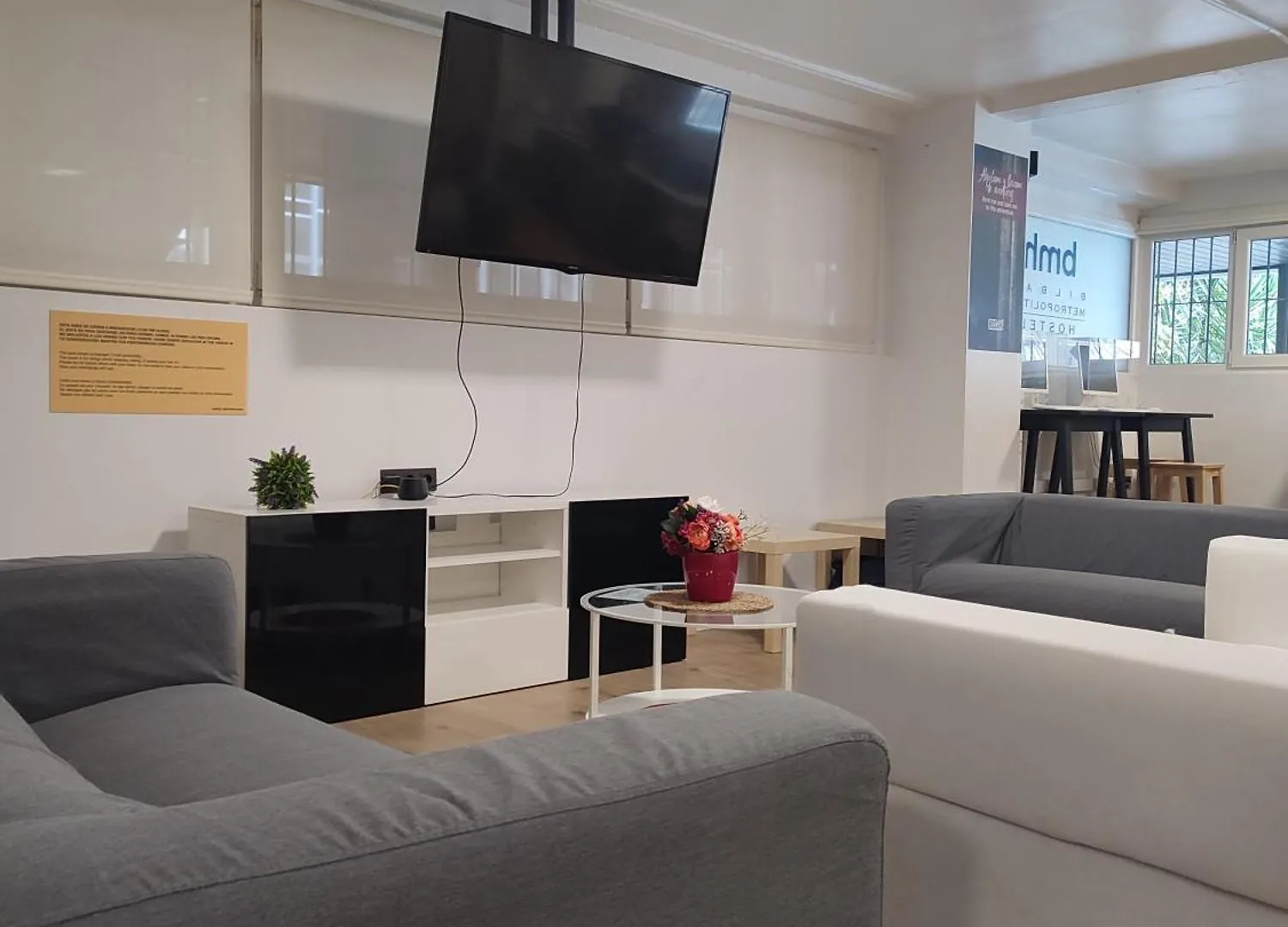 Bilbao Metropolitan Hostel By Bossh Hotels